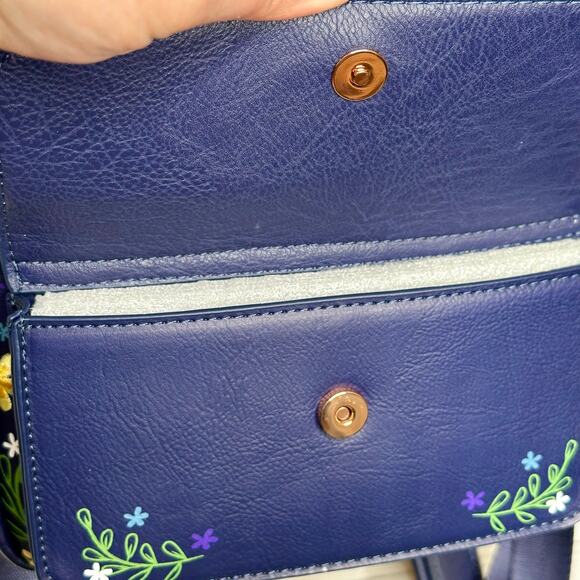 Loungefly Blue Floral Backpack main image 8
